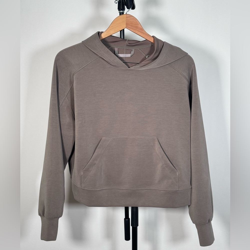 NWOT Lululemon Softstreme Hoodie
